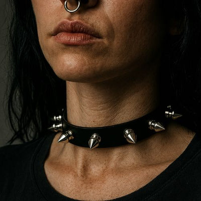 Chokers/Necklaces