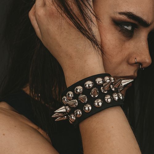 Wristbands & Bracelets