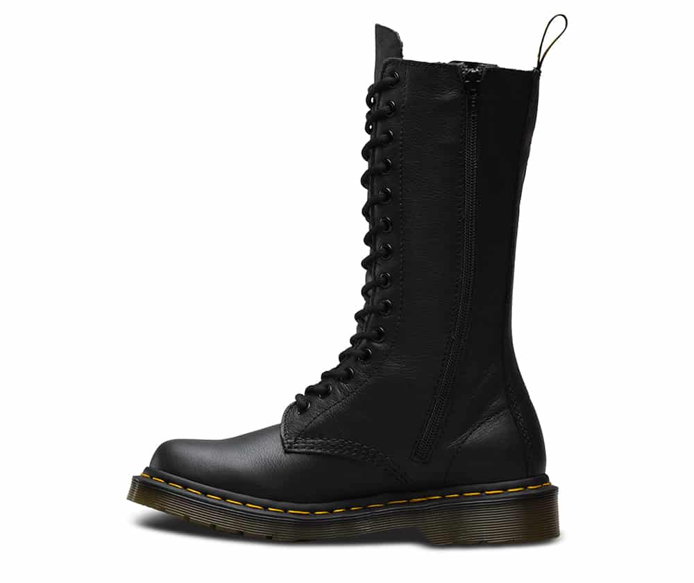 Dr. Martens 1B99 Black Virginia 14-Eye Boot