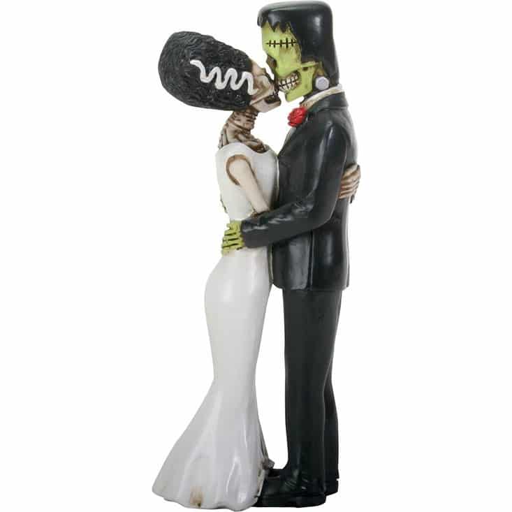 Frankenstein and Bride Kissing Figure