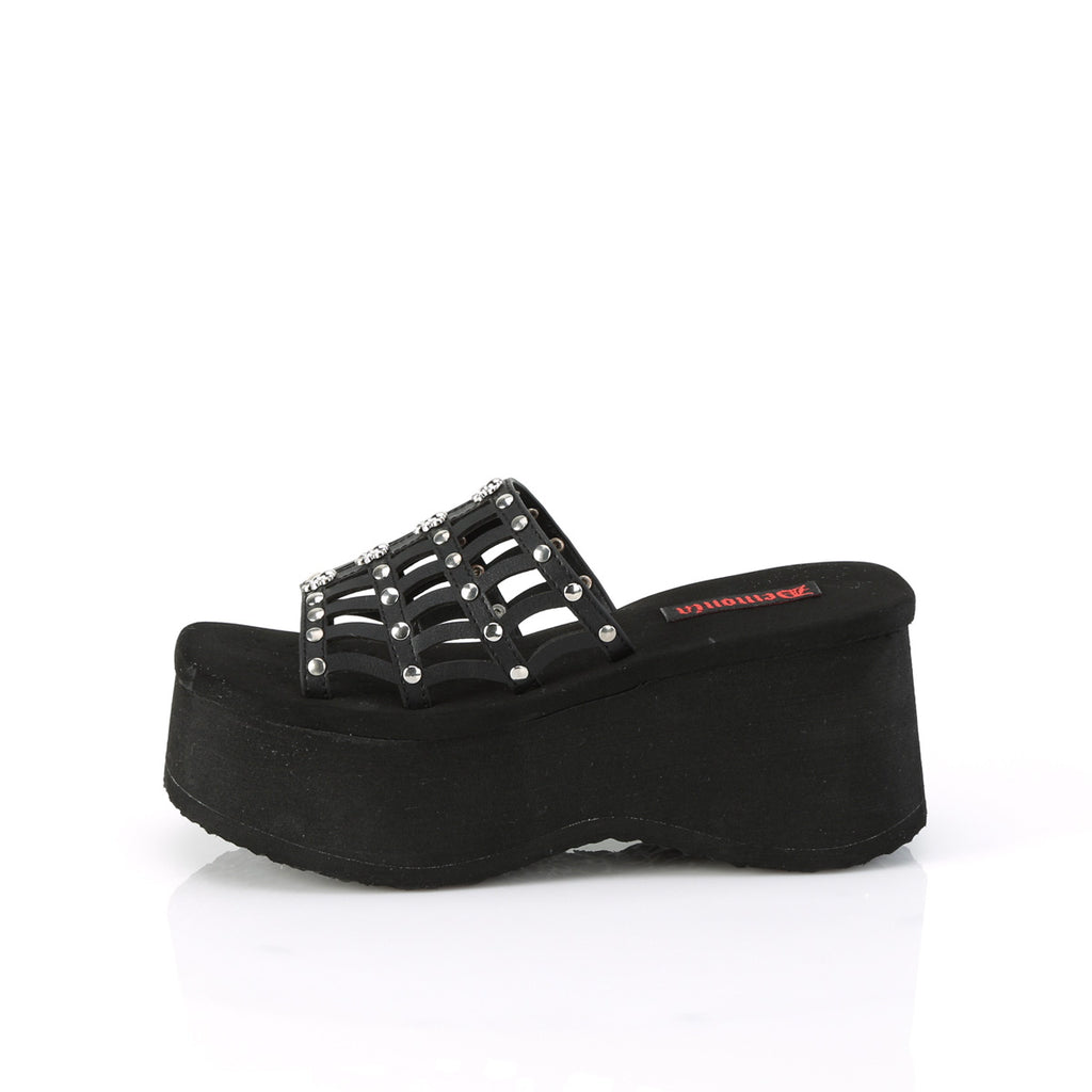 demonia spiderweb platform sandal